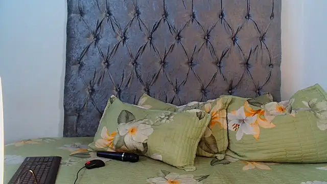 Snapshot of AvaOcean chatting on 02-15-25, 08:22 AvaOcean online show from 02-15-25, 08:22