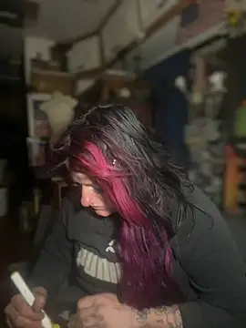 Snapshot of 1-800-FUCKYOU chatting on 12-15-24, 03:45 1-800-FUCKYOU online show from 12-15-24, 03:45