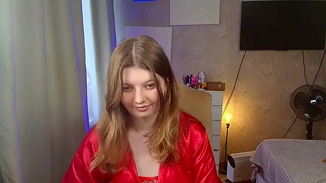 Snapshot of Vivian_cutie chatting on 06-24-26, 03:44 Vivian cutie online show from 06-24-26, 03:44