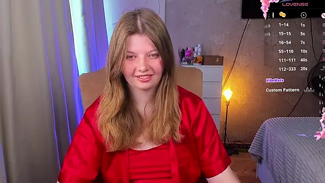 Snapshot of Vivian_cutie chatting on 07-27-26, 07:37 Vivian cutie online show from 07-27-26, 07:37