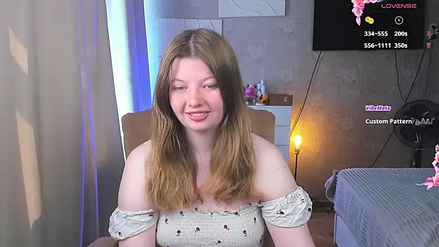 Snapshot of Vivian_cutie chatting on 07-29-26, 10:35 Vivian cutie online show from 07-29-26, 10:35