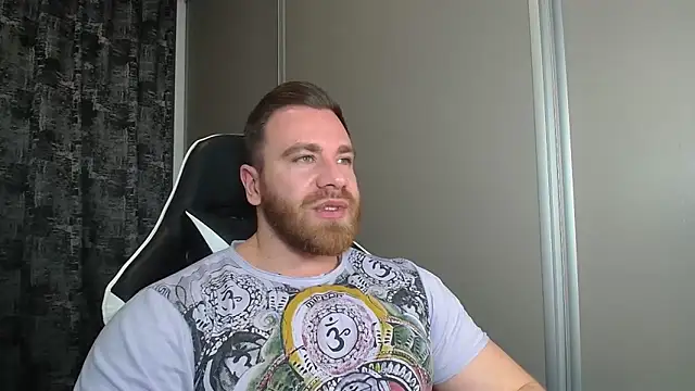 Snapshot of Thori92 chatting on 02-12-26, 05:30 Thori92 online show from 02-12-26, 05:30