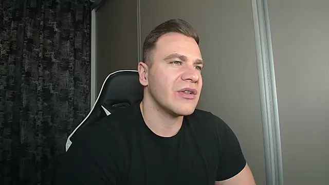 Snapshot of Thori92 chatting on 02-20-26, 05:13 Thori92 online show from 02-20-26, 05:13