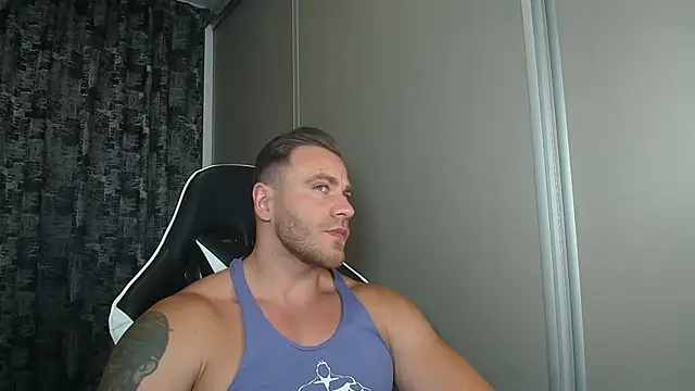 Thori92 online show from 07-07-26, 05:17