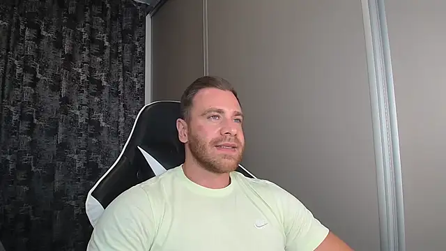 Thori92 online show from 07-15-26, 06:13