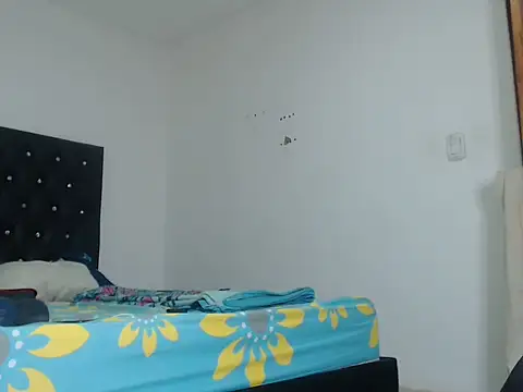 jeancarloscum12 online show from 06-04-26, 10:05