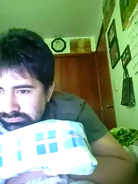 Snapshot of VonDoomdelToro chatting on 01-19-25, 10:39 VonDoomdelToro online show from 01-19-25, 10:39