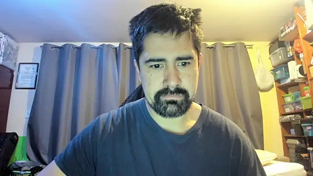 Snapshot of VonDoomdelToro chatting on 10-07-25, 09:28 VonDoomdelToro online show from 10-07-25, 09:28