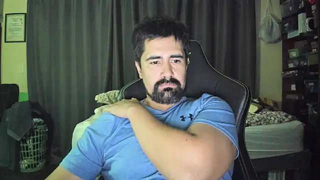 Snapshot of VonDoomdelToro chatting on 10-21-25, 06:25 VonDoomdelToro online show from 10-21-25, 06:25