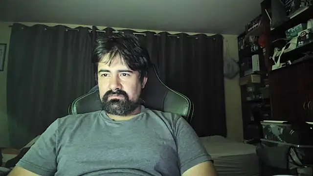 VonDoomdelToro online show from 07-02-26, 06:19