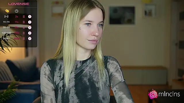 melanielwithu online show from 10-19-25, 01:12