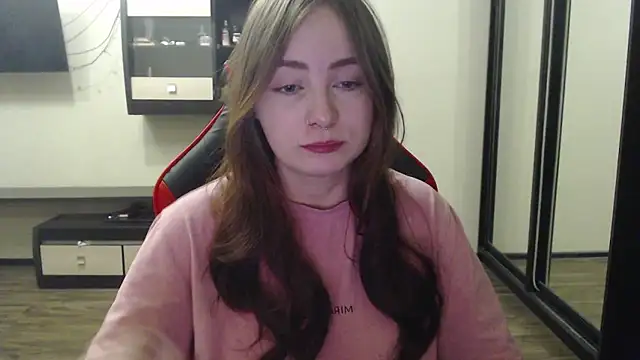 Laralianna online show from 02-08-25, 09:15