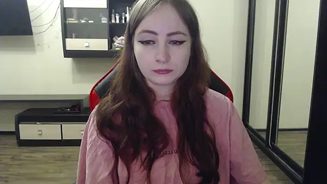 Laralianna online show from 02-22-25, 04:51