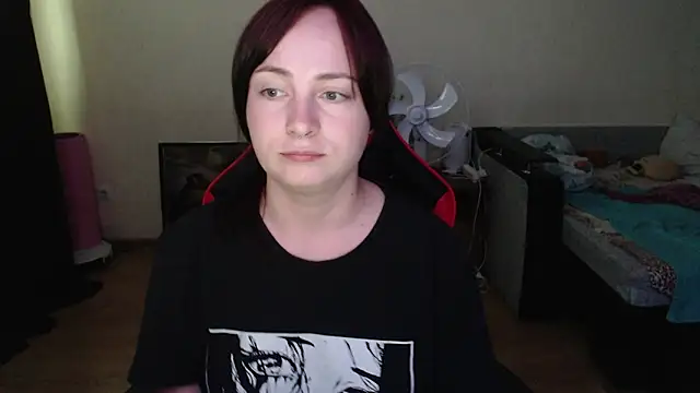 Laralianna online show from 07-05-26, 09:49