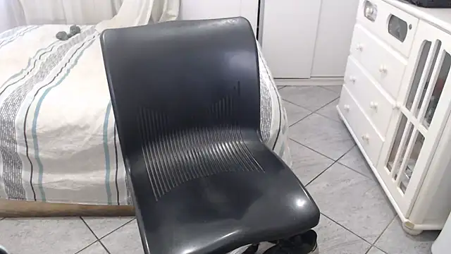 MysterBearMG online show from 04-18-26, 08:20