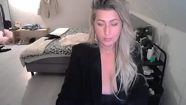 TessToy online show from 12-12-24, 05:59