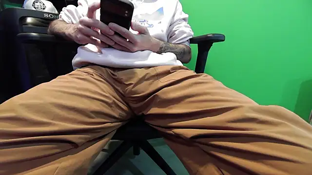 Snapshot of kuruptxxx_live chatting on 01-09-26, 05:48 kuruptxxx live online show from 01-09-26, 05:48