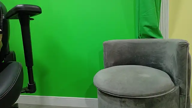 Snapshot of kuruptxxx_live chatting on 02-18-26, 08:38 kuruptxxx live online show from 02-18-26, 08:38