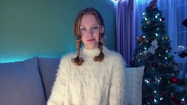 Cuddle Cat online show from 01-08-25, 03:17