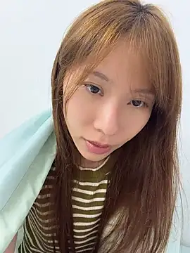 Snapshot of Luna520 chatting on 07-13-26, 11:46 Luna520 online show from 07-13-26, 11:46