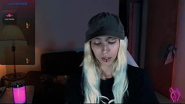 Saucy Jenn online show from 12-07-24, 02:42
