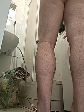 Snapshot of sile2000nou chatting on 11-22-25, 04:22 sile2000nou online show from 11-22-25, 04:22