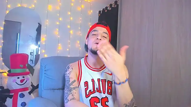 alejandro calderon1 online show from 12-14-24, 06:13