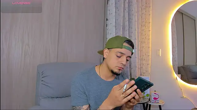 alejandro calderon1 online show from 11-07-25, 06:02