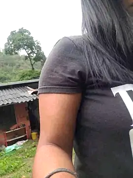 Hannah-grace online show from 02-18-25, 12:06