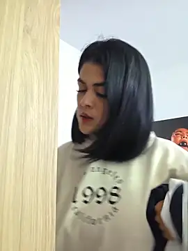 Hannah-grace online show from 03-25-26, 10:21