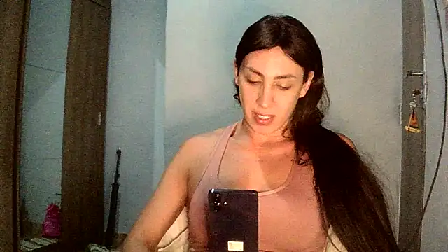 AlexiaDuucan online show from 10-09-25, 02:20