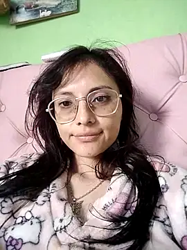 Snapshot of Kyomi_chang chatting on 02-23-25, 04:35 Kyomi chang online show from 02-23-25, 04:35