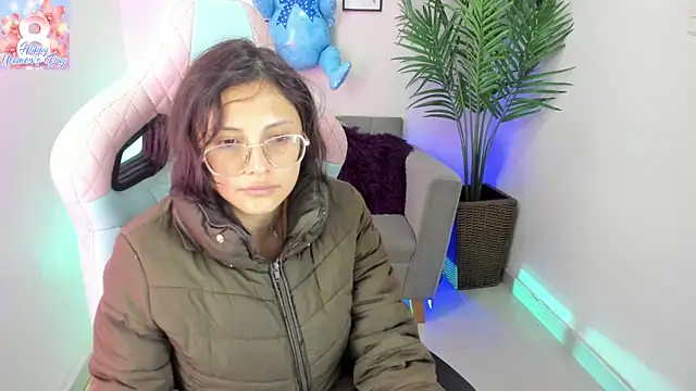 Snapshot of Kyomi_chang chatting on 03-11-25, 12:17 Kyomi chang online show from 03-11-25, 12:17