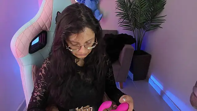 Snapshot of Kyomi_chang chatting on 03-12-25, 01:30 Kyomi chang online show from 03-12-25, 01:30
