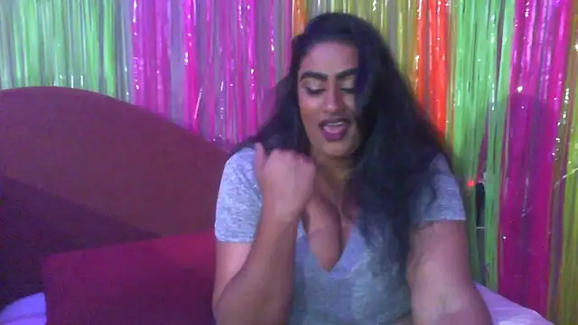 Snapshot of EROTICNAWTY2 chatting on 09-23-25, 01:52 EROTICNAWTY2 online show from 09-23-25, 01:52