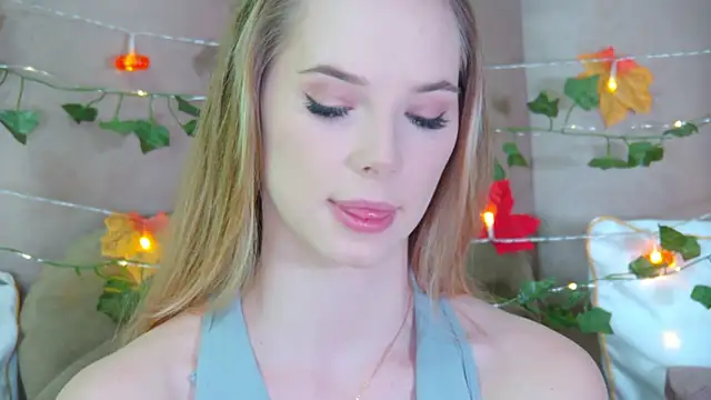 Snapshot of GentleRossi chatting on 10-24-25, 03:08 GentleRossi online show from 10-24-25, 03:08