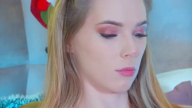 Snapshot of GentleRossi chatting on 11-22-25, 03:22 GentleRossi online show from 11-22-25, 03:22