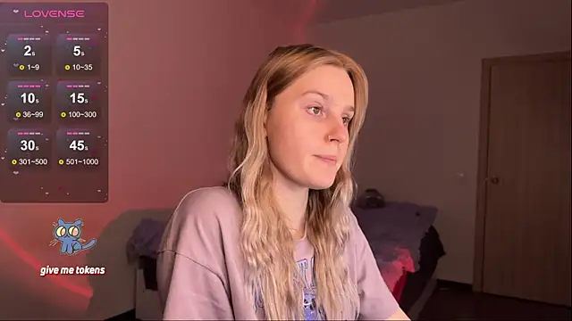 Chanel Gill online show from 03-23-25, 05:10