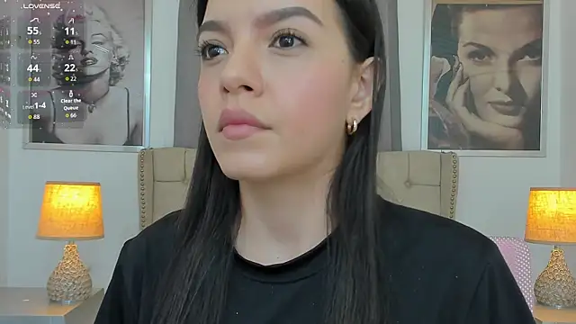 Snapshot of Beautyari_ chatting on 05-05-26, 12:24 Beautyari online show from 05-05-26, 12:24