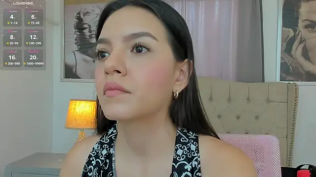 Snapshot of Beautyari_ chatting on 05-28-26, 12:24 Beautyari online show from 05-28-26, 12:24