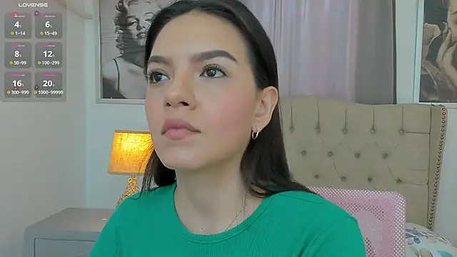 Snapshot of Beautyari_ chatting on 06-02-26, 12:07 Beautyari online show from 06-02-26, 12:07