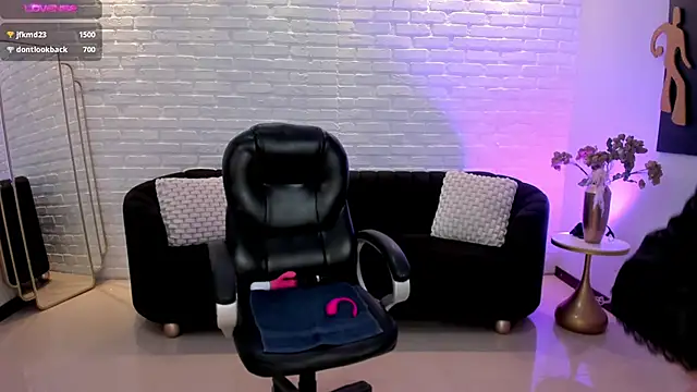 JennaOlsonX online show from 02-20-25, 02:46