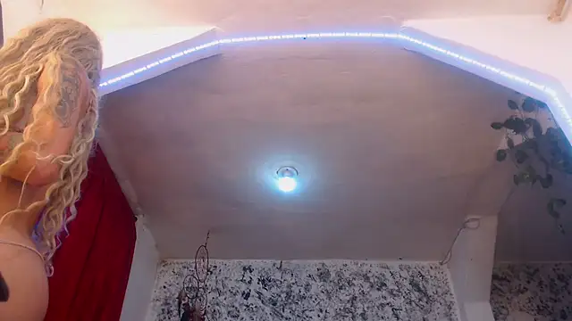 hornytsblonde online show from 01-25-25, 02:14