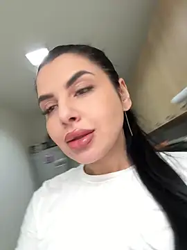 Snapshot of Scarlett-Dream chatting on 01-30-25, 08:43 Scarlett-Dream online show from 01-30-25, 08:43