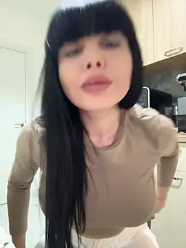 Snapshot of Scarlett-Dream chatting on 03-10-25, 02:48 Scarlett-Dream online show from 03-10-25, 02:48