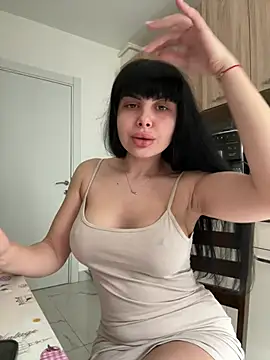 Snapshot of Scarlett-Dream chatting on 03-17-25, 08:29 Scarlett-Dream online show from 03-17-25, 08:29