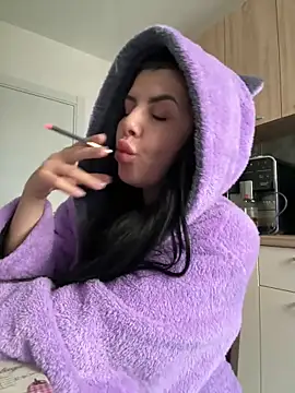 Snapshot of Scarlett-Dream chatting on 03-19-25, 06:35 Scarlett-Dream online show from 03-19-25, 06:35