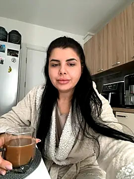 Snapshot of Scarlett-Dream chatting on 09-20-25, 05:41 Scarlett-Dream online show from 09-20-25, 05:41