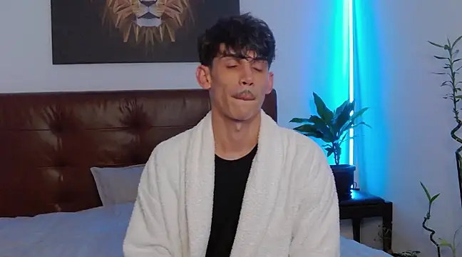 Snapshot of DanielCrush1 chatting on 02-20-25, 03:12 DanielCrush1 online show from 02-20-25, 03:12