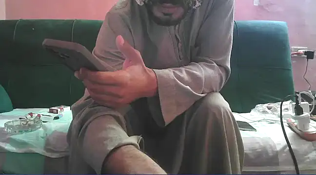 Snapshot of foxsanSs chatting on 02-27-25, 03:37 foxsanSs online show from 02-27-25, 03:37